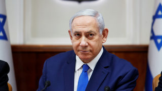 Нетаняху ще постави рекорд за дълго управление, дори да изгуби властта
