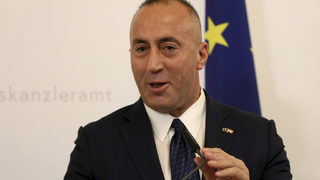 Косовският премиер подаде оставка след призовка по подозрения във военни престъпления