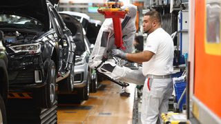 Директно в производството на автомобили са ангажирани 2.6 млн. европейци