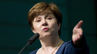 Франция подкрепя Кристалина Георгиева за шеф на МВФ, твърди "Блумбърг"