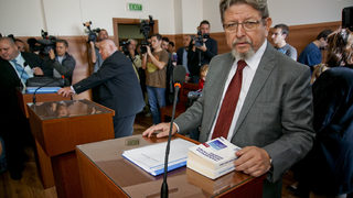 Защо в държавата на КПКОНПИ няма разделение на властите, или за хорариума на Академията на МВР