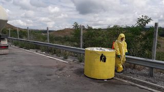 Снимка на деня: Борисов съобщава, Пътната агенция изпълнява