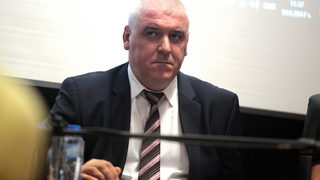 "НАП лийкс": за <span class="highlight">Спиридонов</span>, шлифера и призрака на милиционерската държава