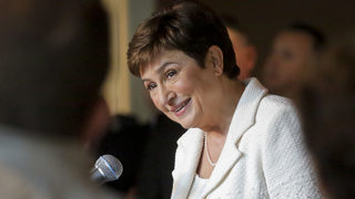 "Кандидат, избран с форцепс" - за Кристалина Георгиева битката за МВФ ще е трудна
