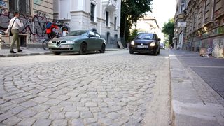 Ремонтът на ул."Иван Вазов" приключи на 417-ия ден от началото. Засега