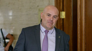 Идеите на Гешев: ще руши мита за всевластния главен прокурор и ще огласява информация по дела