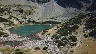 Учени предупреждават, че Каракашевото езеро е в опасност