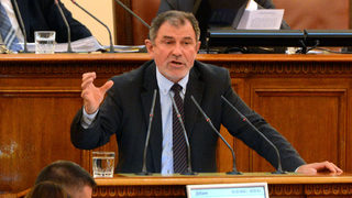 <span class="highlight">Методи</span> <span class="highlight">Андреев</span>: ДПС като боа удушвач увива ГЕРБ в своите властови възможности