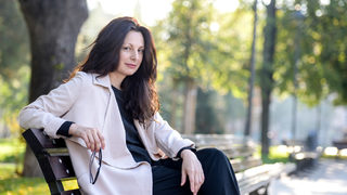 Яна Титова, режисьор: Всяко второ семейство в България ще се разпознае в този филм