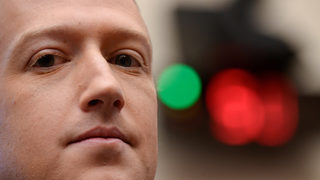 "Фейсбук" пусна секция за новини