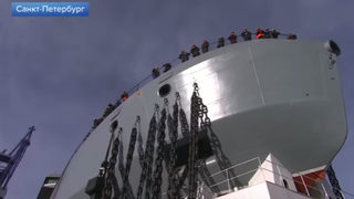 Русия пусна на вода първия си боен <span class="highlight">ледоразбивач</span>