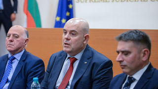 Съдии: Пред президента стои моралният избор дали да назначи Гешев