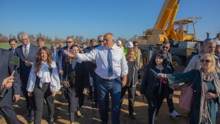 Борисов към работещите на "Хемус": Още веднъж ме скарайте с еколозите и ще видите какво ще ви направя