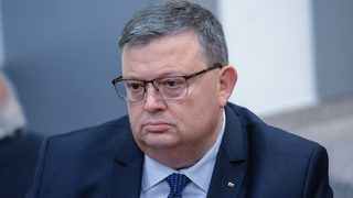 Цацаров планира пълна промяна на антикорупционната комисия, ако я оглави