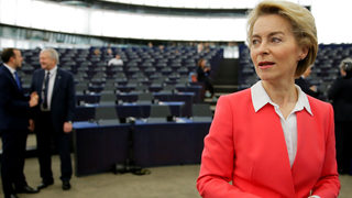 Европарламентът откри пътя на Фон дер Лайен към най-силния пост в ЕС