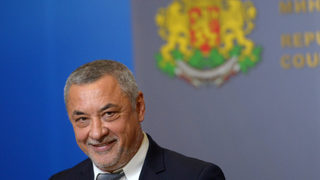 Валери Симеонов обяви, че от година работи над себе си