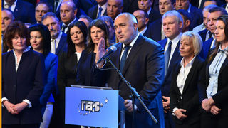 Вождът ще бъде принуден да се сбие с племето, което сам създаде