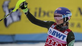 Шифрин продължи серията си в Световната купа с категорична победа в Килингтън