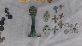 Прокуратурата в Пловдив обвини двама души за търговия с антики в чужбина