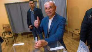 Нахално е точно г-н Доган да говори за рестарт на демокрацията