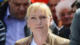 Елена Йончева ще иска от Кьовеши да провери как се строят българските пътища