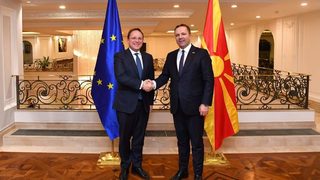 Еврокомисията очаква решение за Северна Македония и Албания преди май