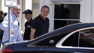 Васил Божков: Аз помолих да ми дадат "Левски", за да го спася