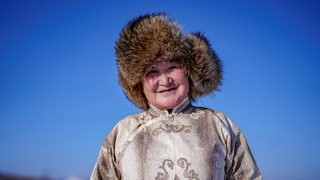 Дрехите от риба на "наследниците на русалките"