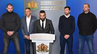 Феновете на "Левски" единодушни и разединени след срещата при Борисов