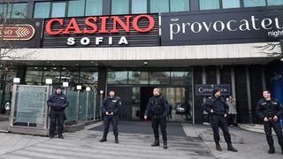 Кой превърна лотарийния бизнес на Васил Божков във "фрапантен"