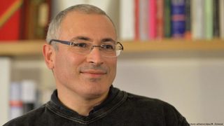 Битката за ЮКОС продължава, Русия е осъдена да плати $50 млрд.