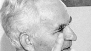 България като сателит
