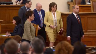 Парламентът отхвърли искане на БСП за позиция за отмяна на санкциите срещу Русия