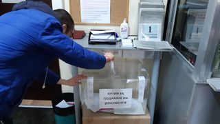 Достъпът на граждани и експерти до Столичната община от днес се ограничава