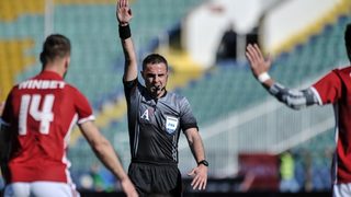 Скандал назря в българския футбол заради съмнения срещу съдиите