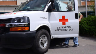 Дарителски кампании събират средства за борба с коронавируса