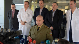Къде бъркат щабът, политиците и Гешев