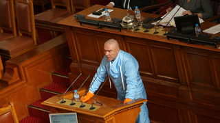 Парламентът отхвърли искането на БСП Борисов да бъде изслушан заради коронавируса