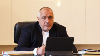 Нереализираната българска продукция по пазарите ще бъде купена от държавата, обяви Борисов