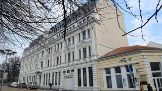 Ден преди гнева на премиера към Банката за развитие има промени в ръководството й