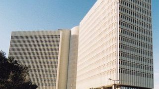 Атина ограничава дела на чуждите инвеститори в стратегически компании