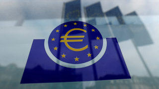 Сорос посъветва ЕС да емитира €1 трлн. "вечен дълг"