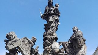 Загадка от Карлов мост – Дева Мария и св. Бернард