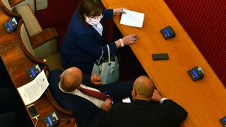 БСП иска да контролира разходите за борба с коронавируса