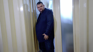 Атака срещу журналист заради разследване за даренията на Пеевски