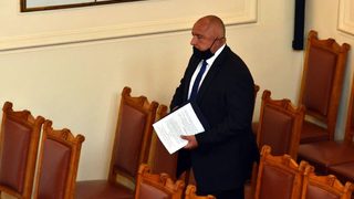 Матриархат, <span class="highlight">пастири</span>, лидери: кой ще ни изведе извън корона кризата