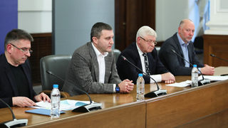Положението става "извънредна епидемиологична обстановка" - какво се променя