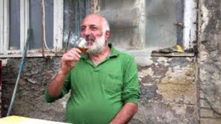 Нашата кръв е вино