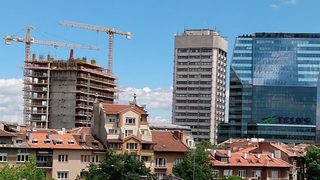 Прокуратурата нареди незабавна проверка законен ли е строежът на небостъргача на хотел "Мариот"