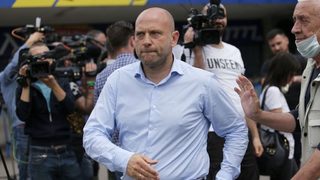 Константин Папазов: Силно се надявам "Левски" да избяга от модела "<span class="highlight">бащица</span>"